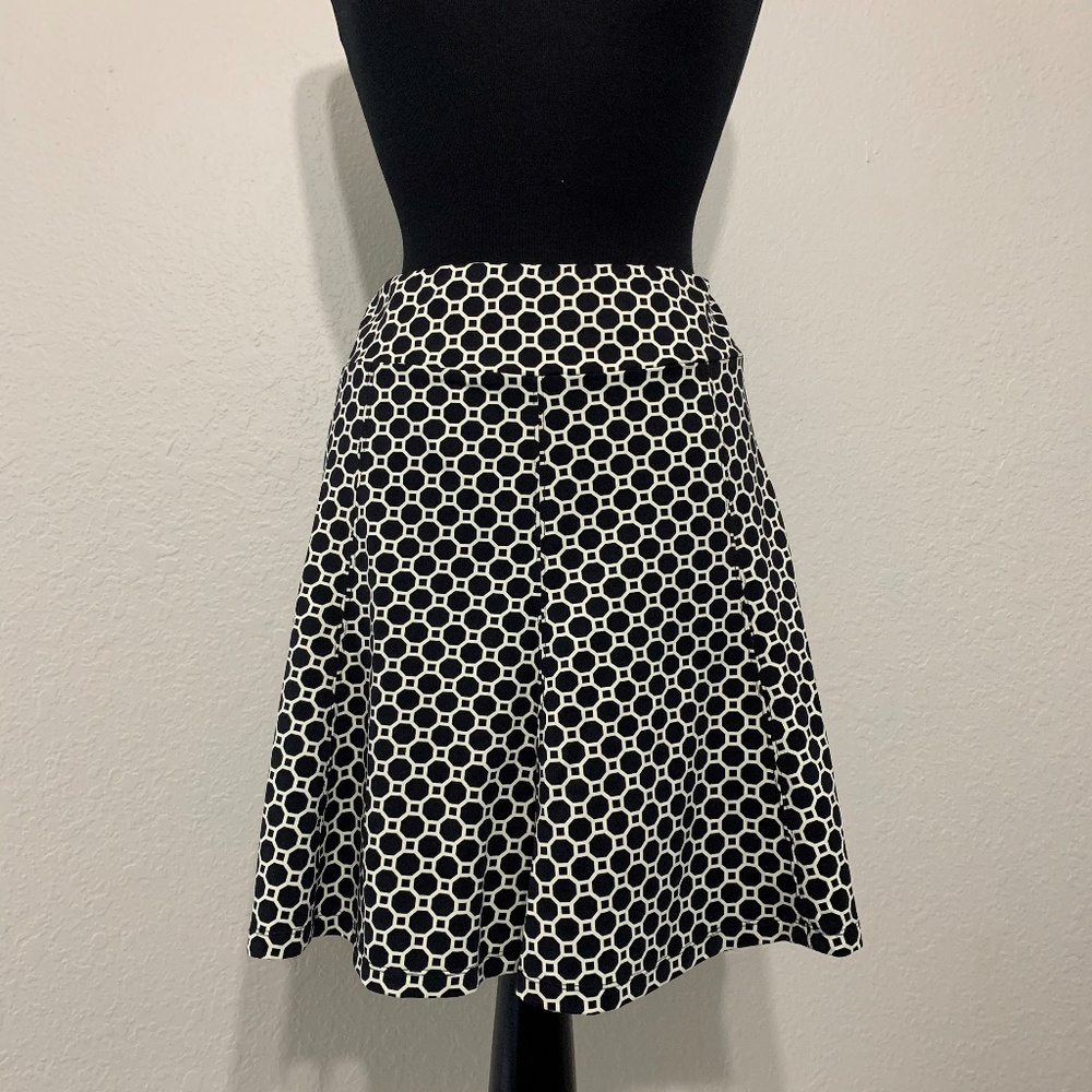Never Worn New J. McLaughlin Skirt symmetrical Print - Picture 1 of 5